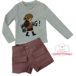 Conjunto micropana camiseta y pantalón y bolsillos